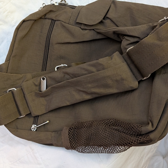 Baggallini Brown Crossbody Bag - Picture 10 of 10